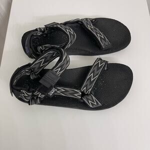 Teva Men’s Velcro Strappy Sandals Gray Zig-Zag Outdoors Hiking Sporty Sz 9